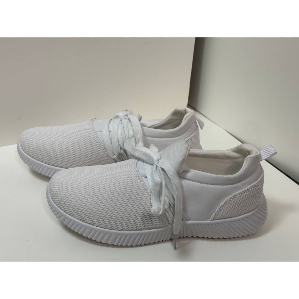 Luley By Lucy Avenue, Women's Lightweight Lace Up Sneakers, White, Size‎ 7.5